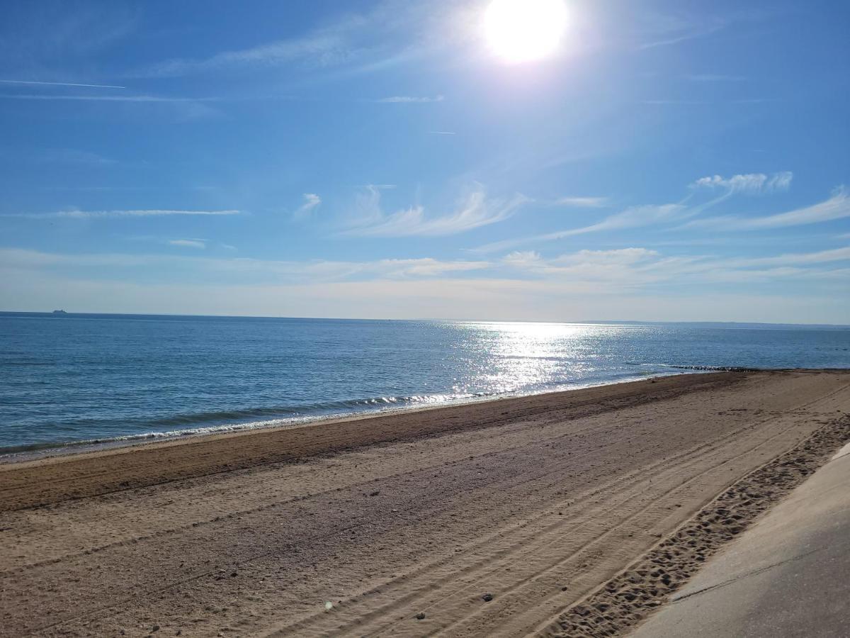 Logement A 50 M De La Mer ! Apartment Hermanville-sur-Mer Exterior photo